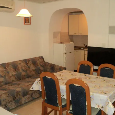 Apartments Topcagic Novalja Exterior photo